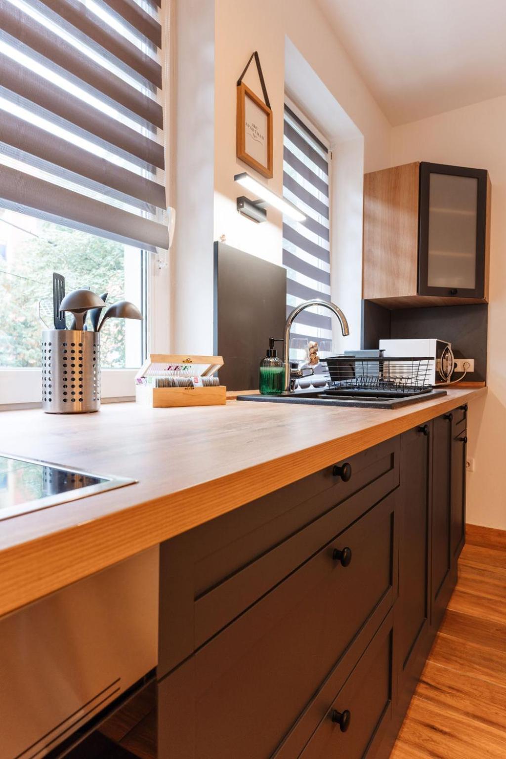 Bb21 Apartman Eger - City Centre Екстериор снимка